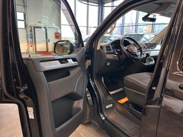 MYAUTOCENTER – Gebraucht- und Jahreswagen mit Werkstattservice in Pfaffenhofen Volkswagen T6 Multivan Comfortline 4Motion *WLAN*Klima*Navi