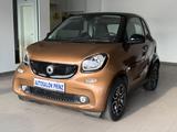 Smart fortwo AUTOM KLI NAVI Panorama PDC LEDER StHz LM - mit Benzin-Antrieb: Coupe, Braun, Panorama-Dach