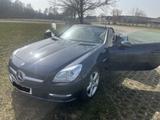 Mercedes-Benz SLK 200 - - blaue Mercedes-Benz SLK 200