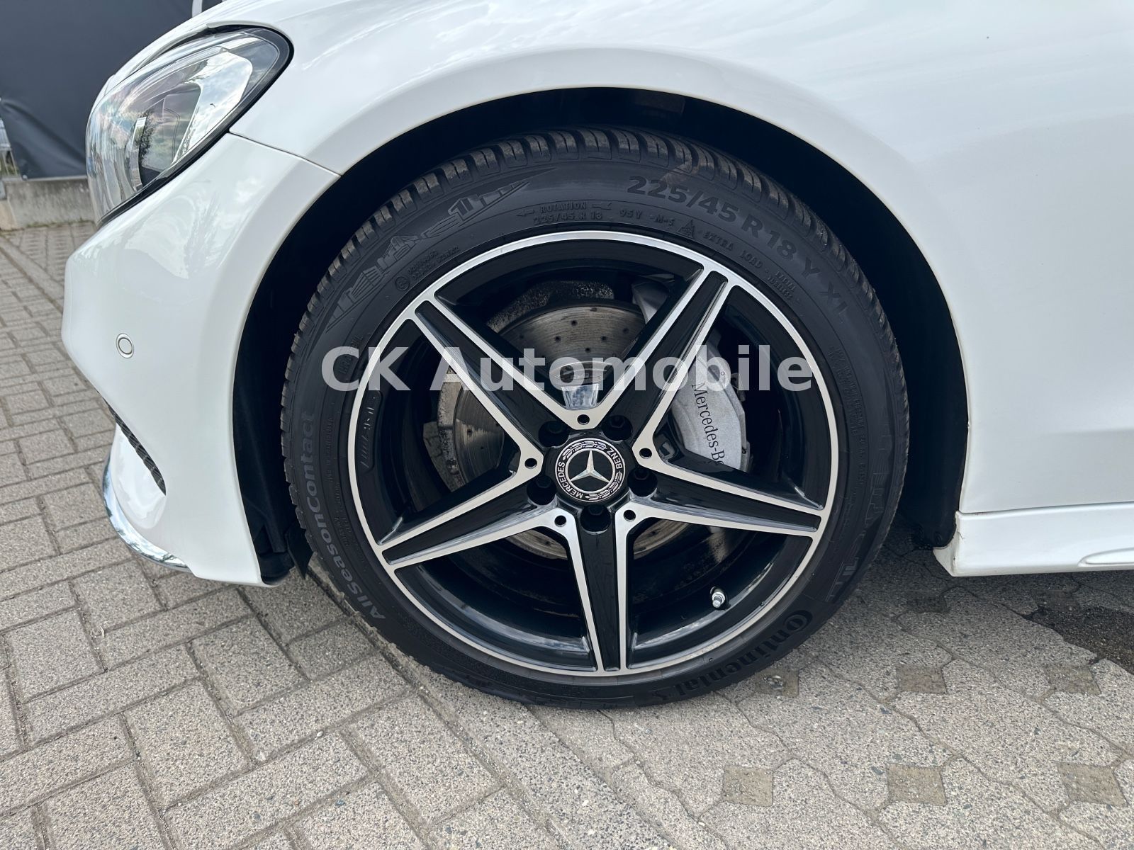 Fahrzeugabbildung Mercedes-Benz C200 Cabrio AMG-Line/Navi/ILS LED/Tempomat