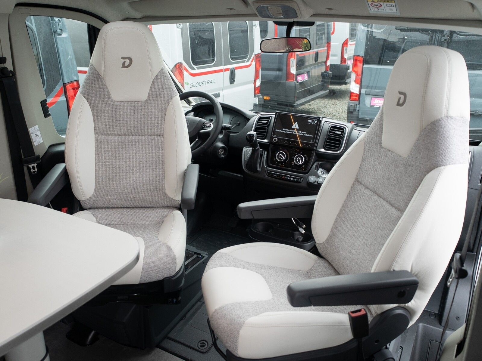 Fahrzeugabbildung Dethleffs Just Camp Active T 7052 EB Automatik*Hubbett