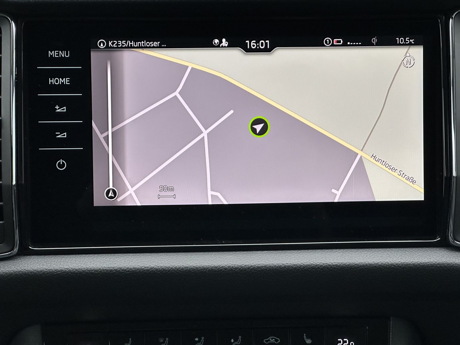Fahrzeugabbildung SKODA Kodiaq 2.0 TDI DSG Tour 4x4 NAV+LED+AHK+19ZO+1HD