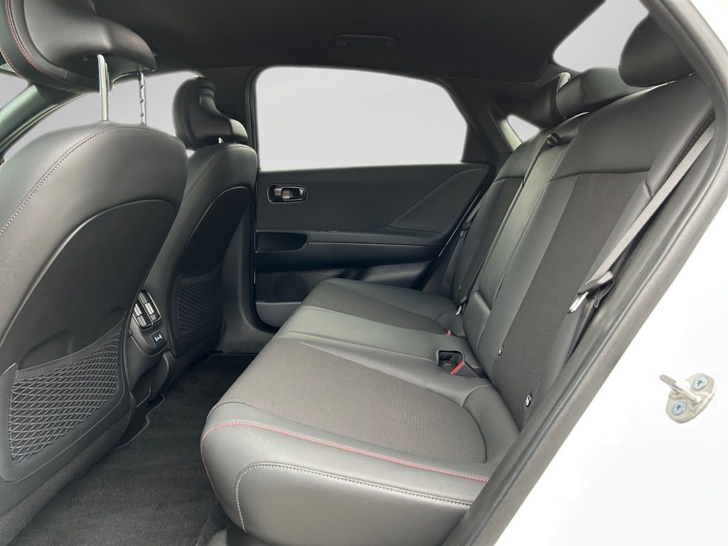 Hyundai IONIQ 6 – Bild 10