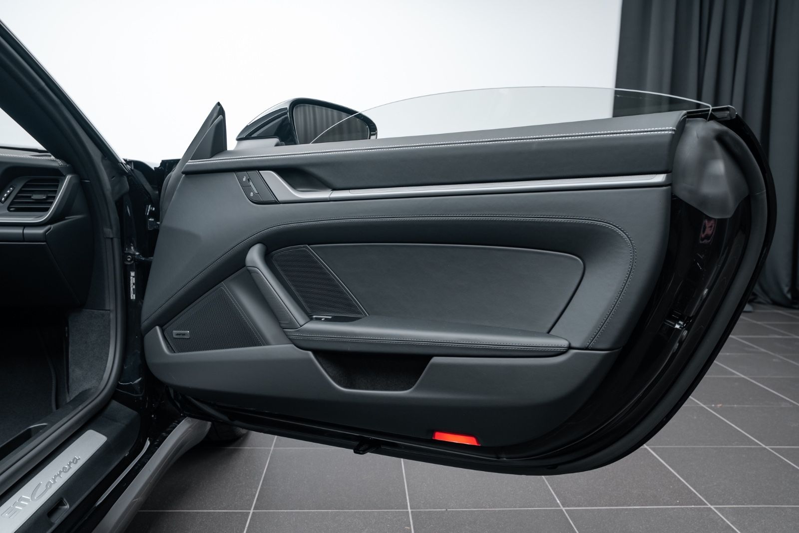 Fahrzeugabbildung Porsche 911 Carrera Cabriolet BOSE/360/SPORTABGAS.