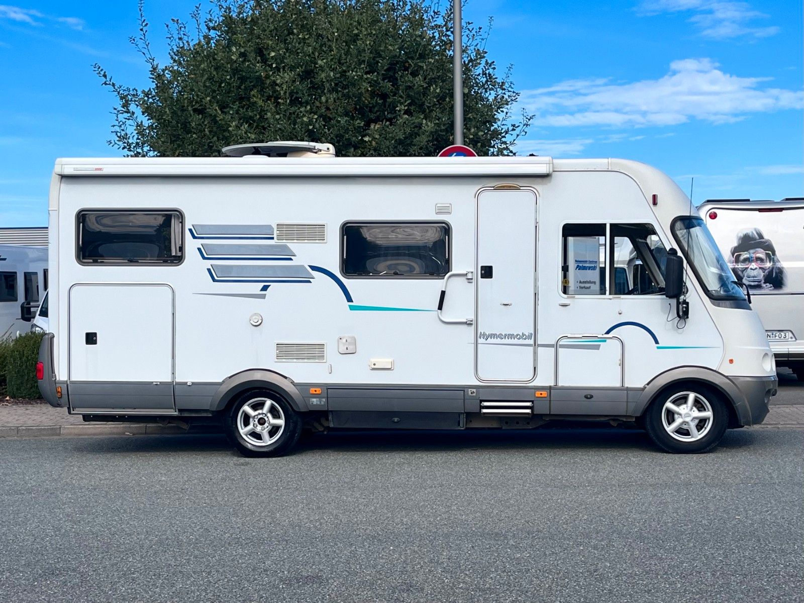 Fahrzeugabbildung HYMER / ERIBA / HYMERCAR B 644 - TV, Sat, Markise, Automatik-
