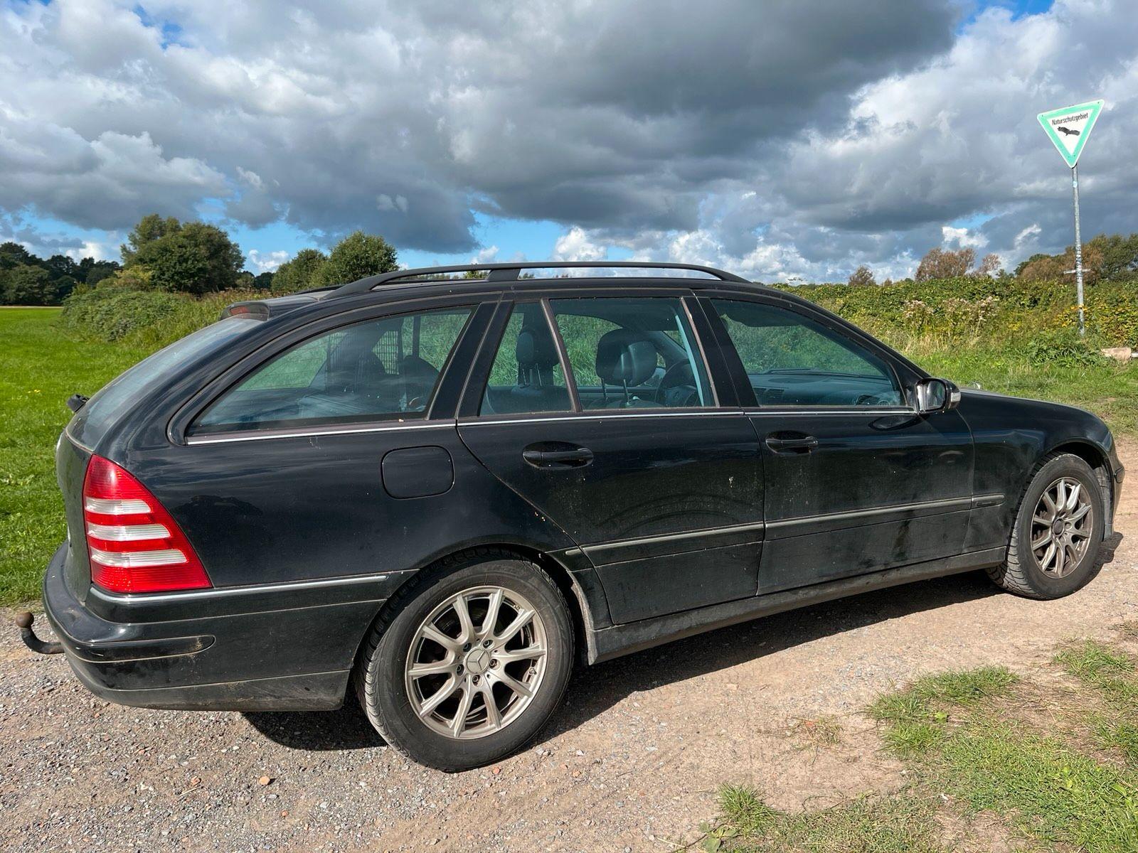 Mercedes-Benz C220 2006 — engine 150 HP (110kW)