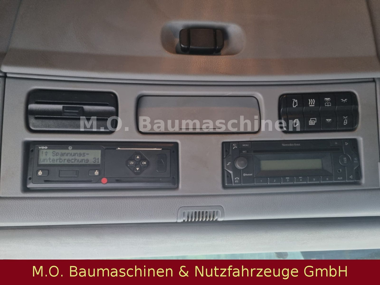 Fahrzeugabbildung Mercedes-Benz Actros 2544 / AC / Retarder/ Liftachse / 6x2