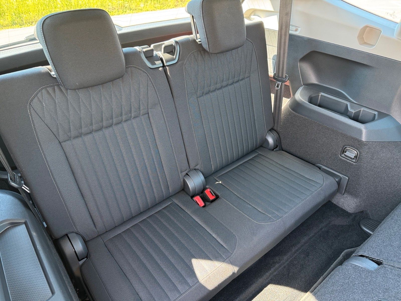 Fahrzeugabbildung Volkswagen Tiguan Allspace Life 1.5 TSI