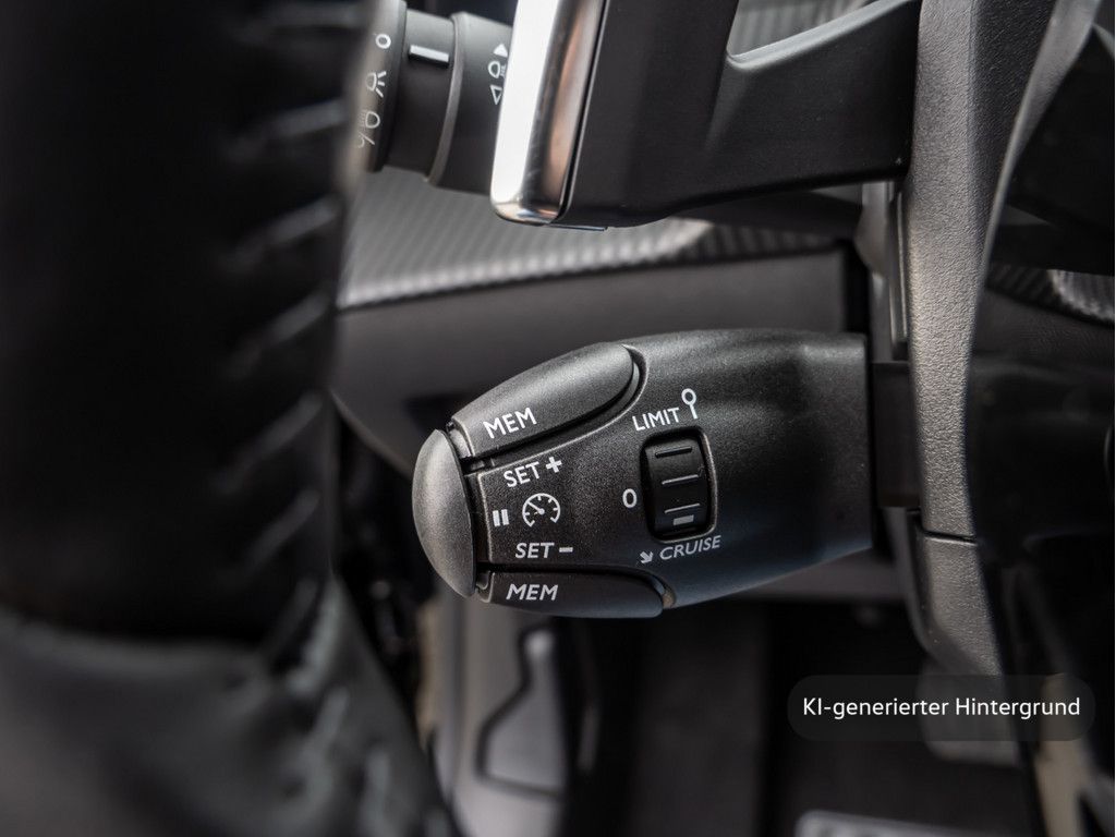 Peugeot 208 - Bild 12