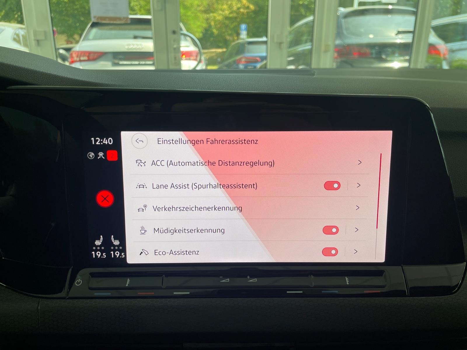 Volkswagen Golf VIII 2.0 TSI Lim. GTI Navi*Dig.Cockpit*DSG*, миниатюра 16