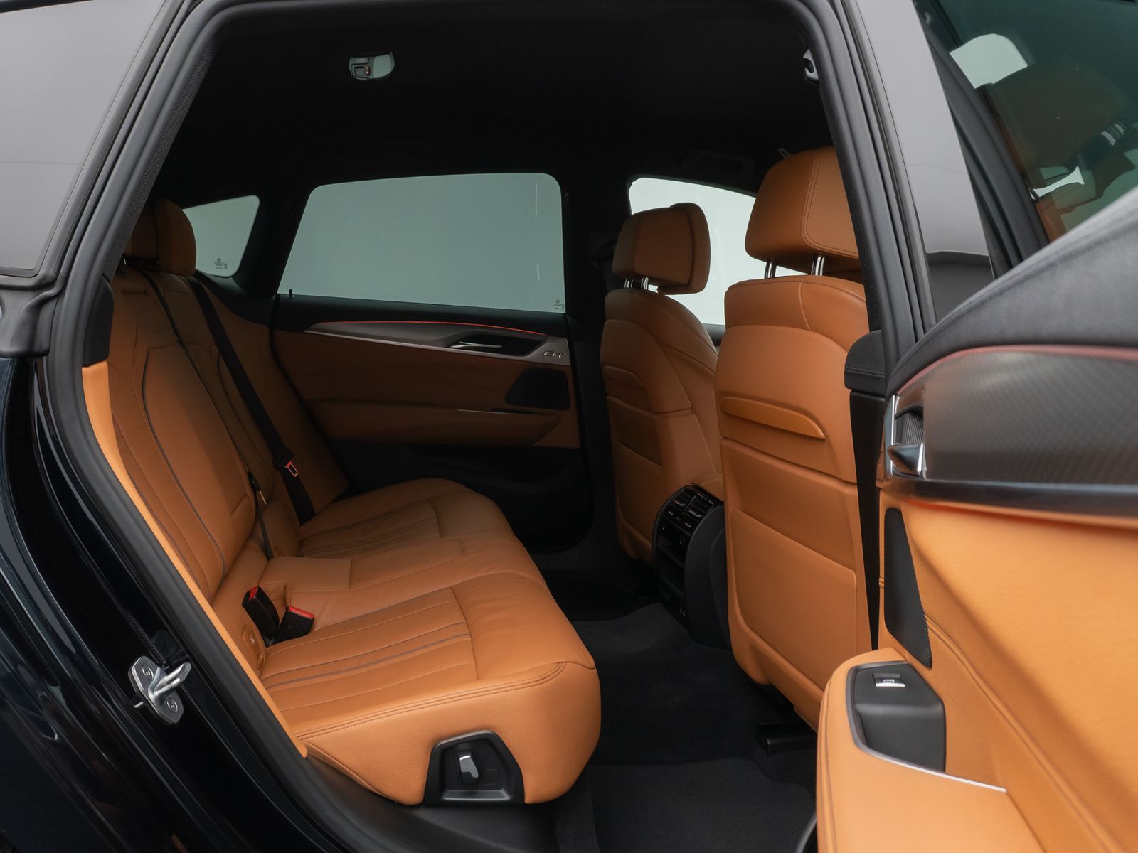 Fahrzeugabbildung BMW 640i Gran Turismo xD M Sport DAB HUD Kamera HiFi