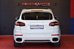 Fahrzeugabbildung Porsche Cayenne Diesel Platinum Edition Sport Design 1Hd