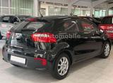 Kia Rio Rio 1.2*2.Hand*Klima*Allwetterreifen*Euro6 - Kia: Limousine, Eu