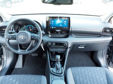 Bild 24 Toyota Yaris Hybrid Style,PDC v+h,Kamera,LED