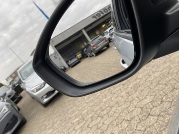 Bild 24 Opel Corsa GS NAVI/KLIMA-AUTO/PDC v+h+CAM/TOTWINKEL