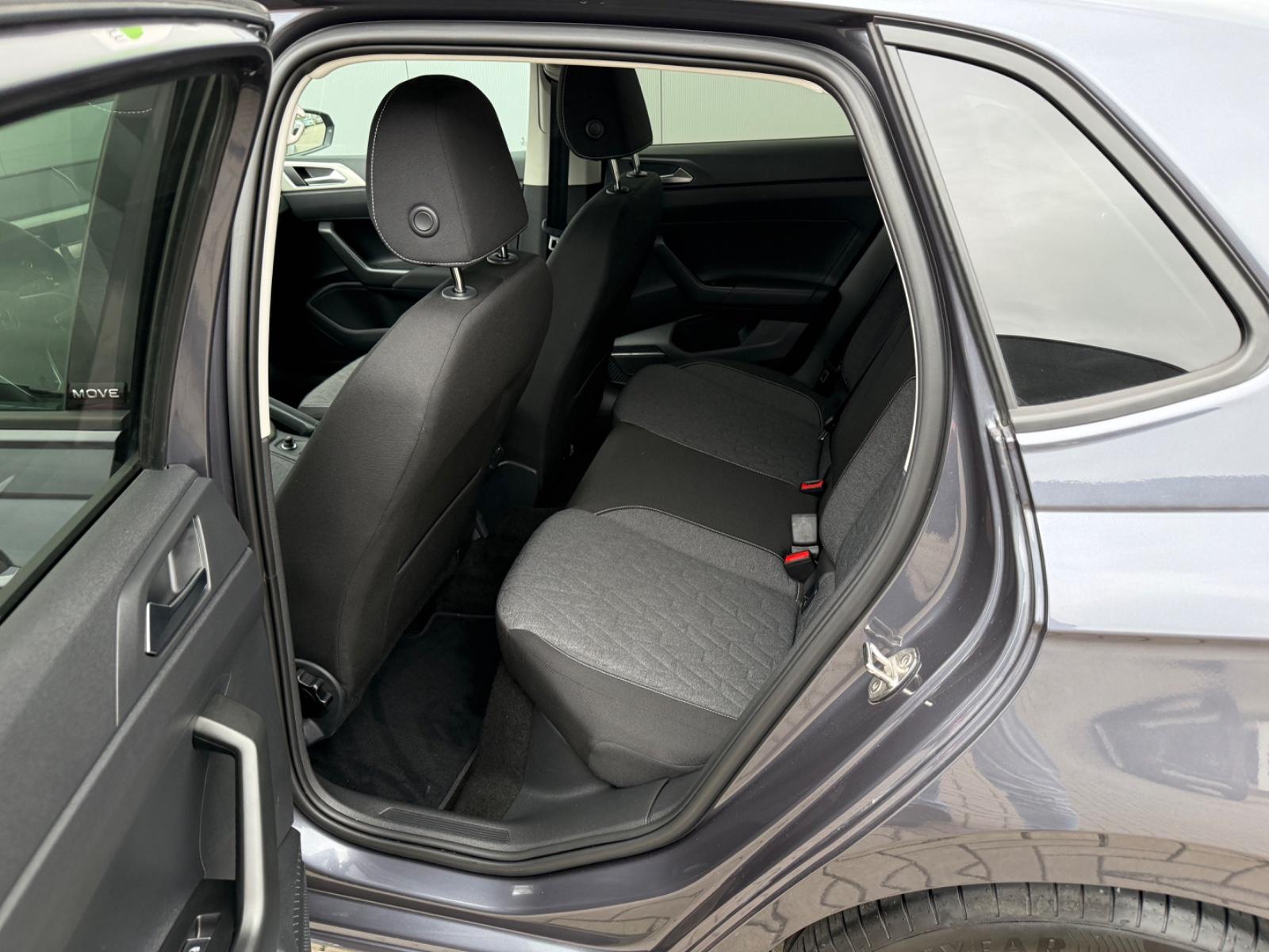 Volkswagen Polo VI Move 70KW LED SHZ AHK