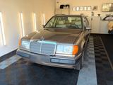 Mercedes-Benz Mercedes Benz E230 T 51.700km TÜV 12/27 - Mercedes-Benz E 230: Kombi