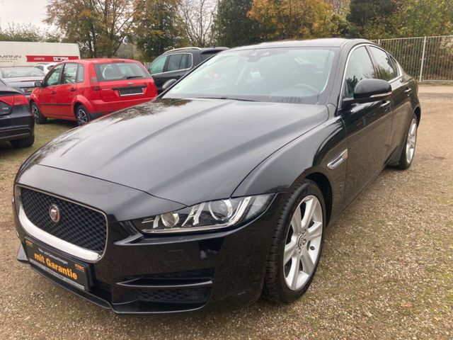 Jaguar XF Pure