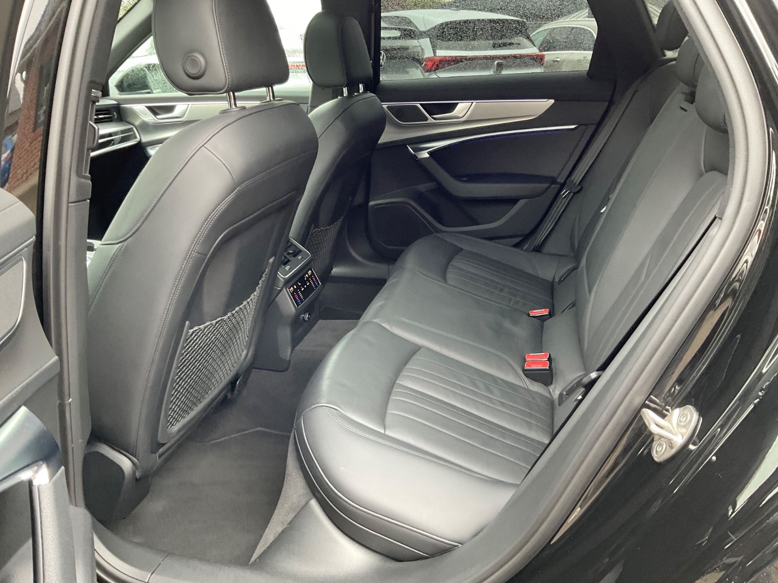 Fahrzeugabbildung Audi A6 40 TDI S tronic sport,Panorama,Kamera,Navi,