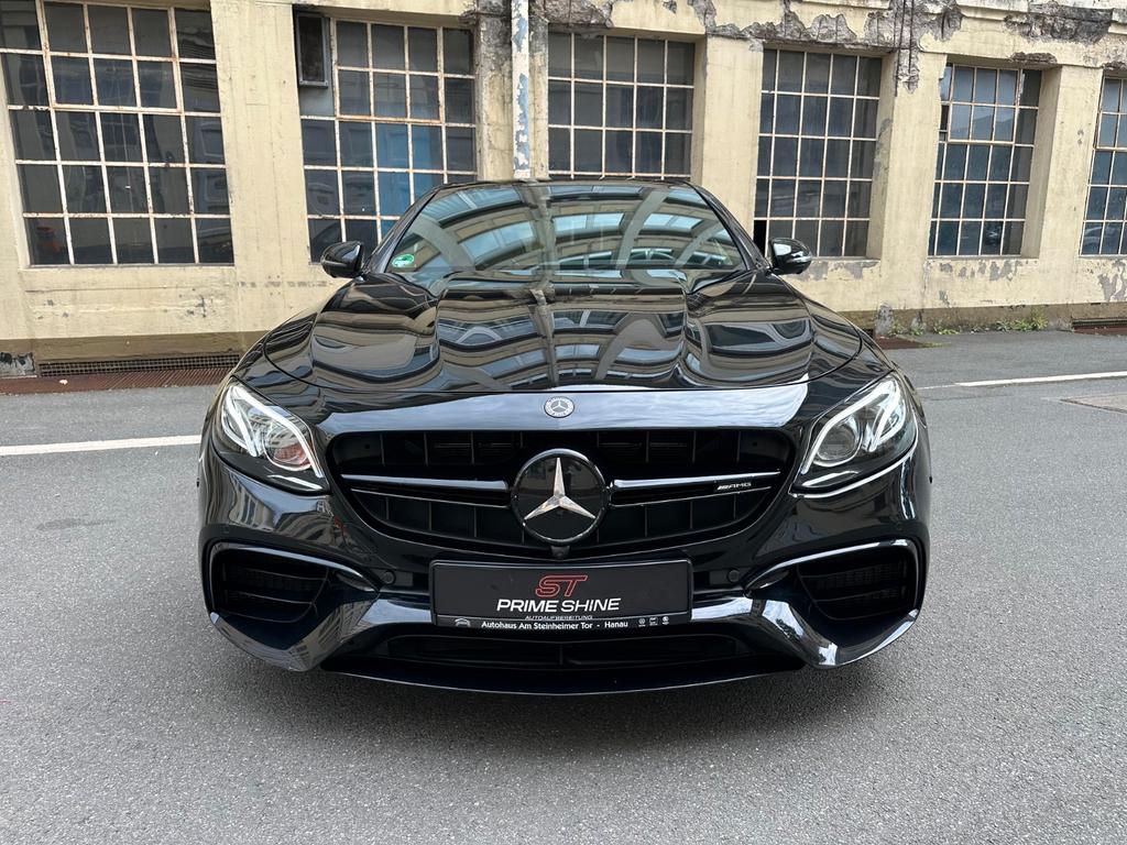 Mercedes-Benz E 63 AMG