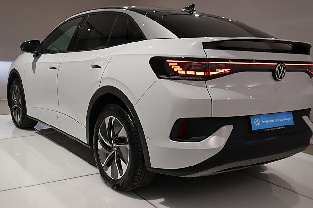 ID.5 Pure 125kW AHK Wärmep. EasyOpen&Close IQ.LI