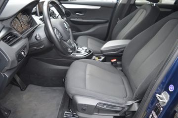 BMW 218 - 9