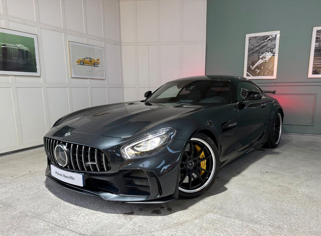 Mercedes-Benz AMG GT R