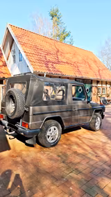Mercedes-Benz Mercedes Benz G Klasse w463 Cabrio 300 GD  - graue Mercedes-Benz G 300