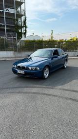BMW E39 525i Schalter - BMW 525 aus 2001: 525i