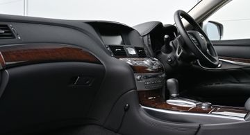 Nissan Fuga 3,7 GT Type S – Bild 14