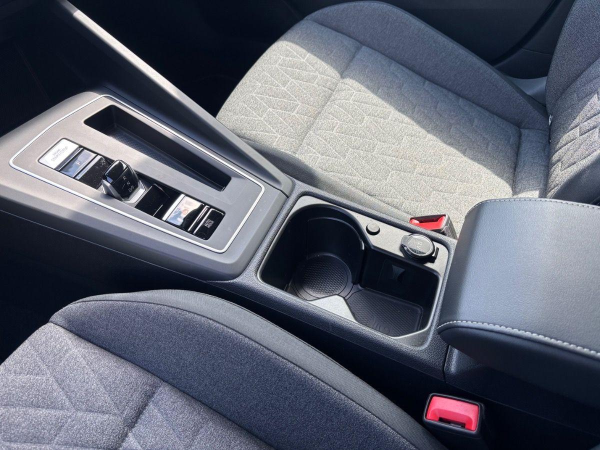 Volkswagen Golf VIII 2.0 TDI DSG "MOVE" Navi LED PDC SHZ, миниатюра 14