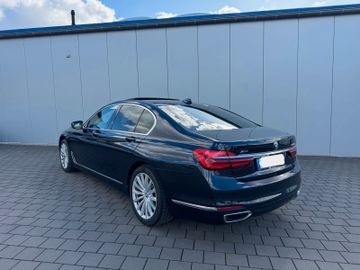 BMW 740 - 8
