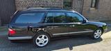 Mercedes-Benz E 430 T Elegance - Mercedes-Benz E 430 mit Benzin-Antrieb