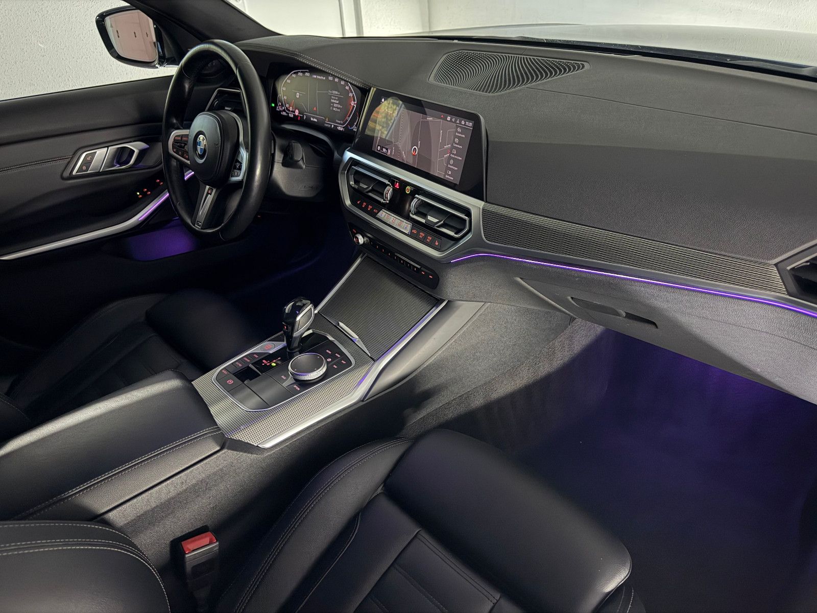 Fahrzeugabbildung BMW M340 d xDrive/LASER/HuD/STHZ/VRTL+/DAB+/AMBI/H&K