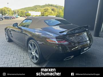 صورة 6 لـ 2012 Mercedes-BENZ SLS AMG
