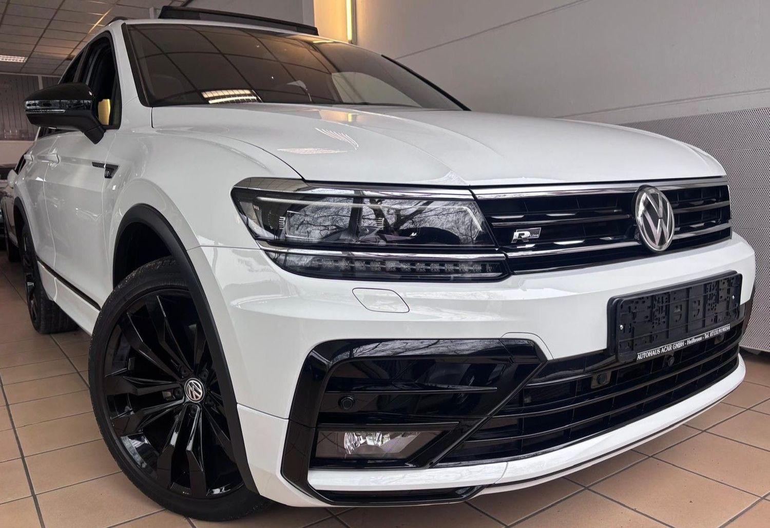 Volkswagen Tiguan 2.0 TDI R-Line Panorama LED 360° HuD ACC 