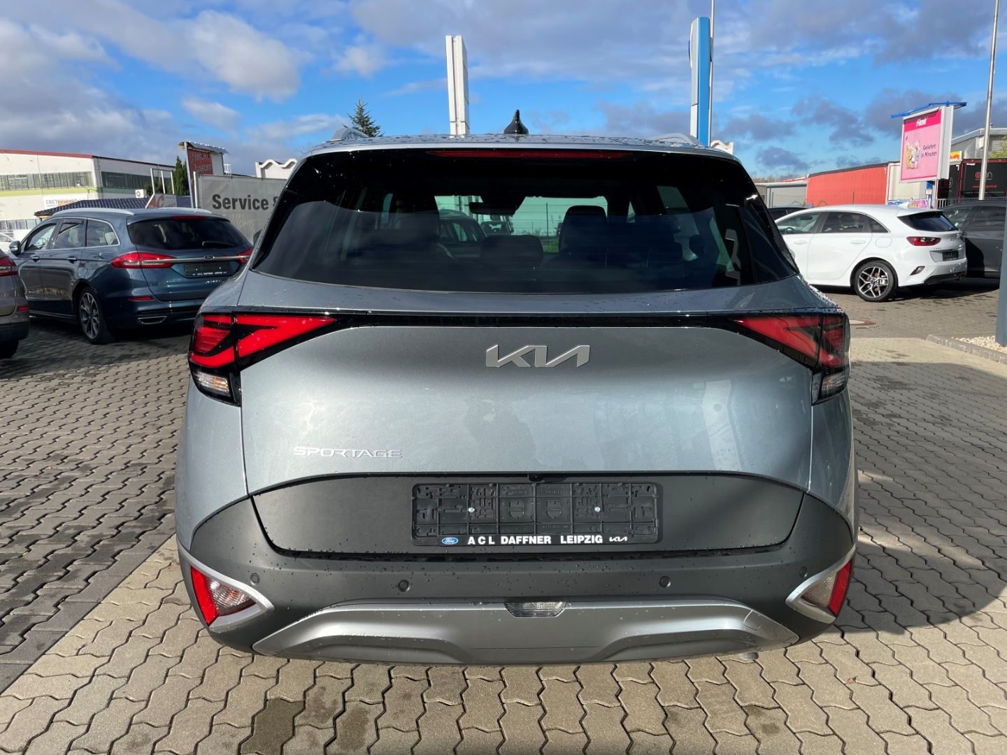 Fahrzeugabbildung Kia Sportage Vision Mild-Hybrid Kamera Spurhalte LED