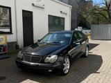 Mercedes-Benz Mercedes C270 CDI Avantgarde *Schiebedach*... - Mercedes-Benz C 270 Gebrauchtwagen