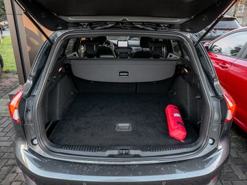 Ford Focus Turnier 1.0 ST-Line Stauassistent Kamera