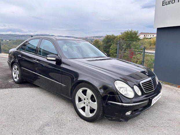 Mercedes-Benz E 270