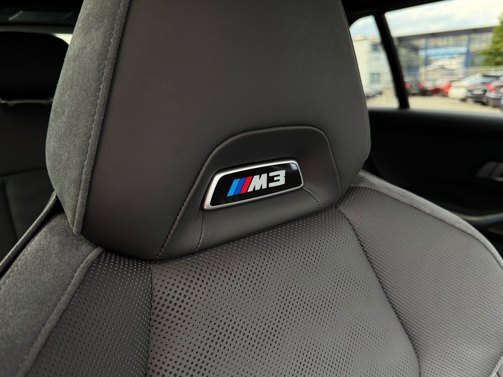 Fahrzeugabbildung BMW M3 Touring xDr Competition H&K LHZ HuD LHZ SBL