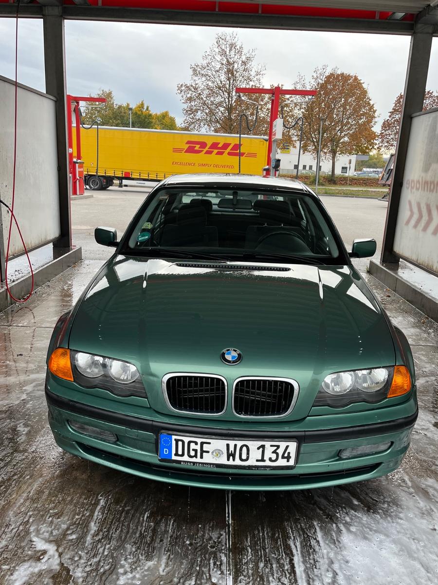 BMW 318