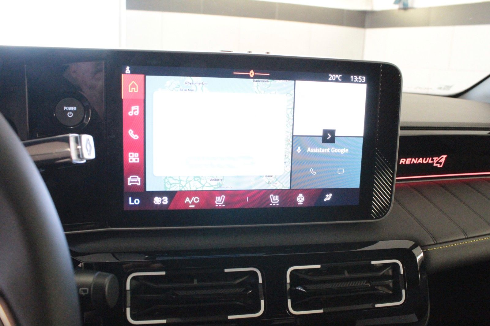 Fahrzeugabbildung Renault R 4 150 Comfort Range Iconic *Vollausstattung*