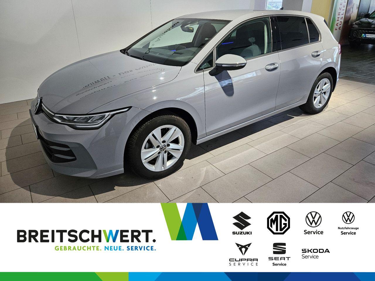Volkswagen Golf 1.5 eTSI Life DSG RFK LED ACC Navi HUD