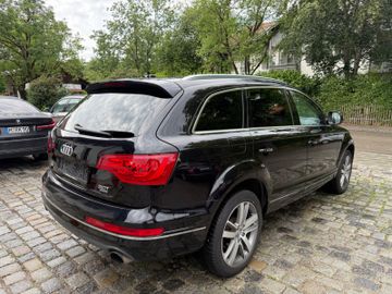 Audi Q7 - 5