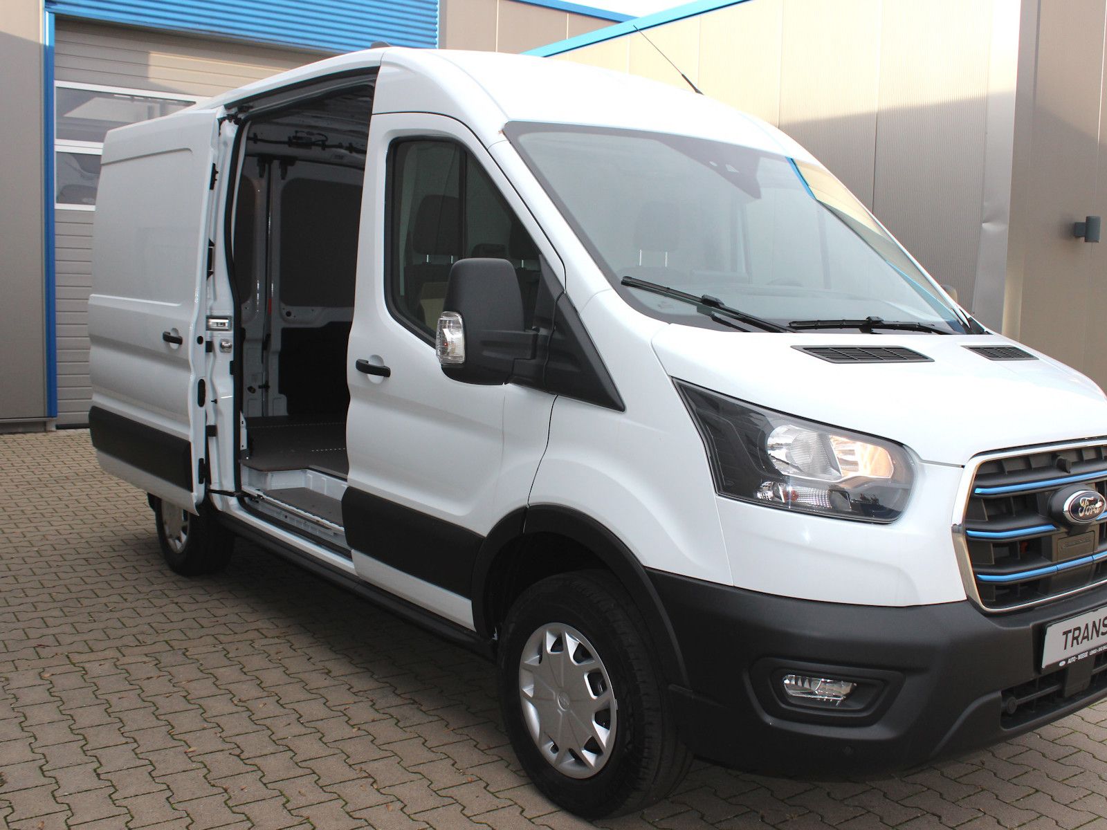 Fahrzeugabbildung Ford Transit Kasten Trend 350L2 Elektro
