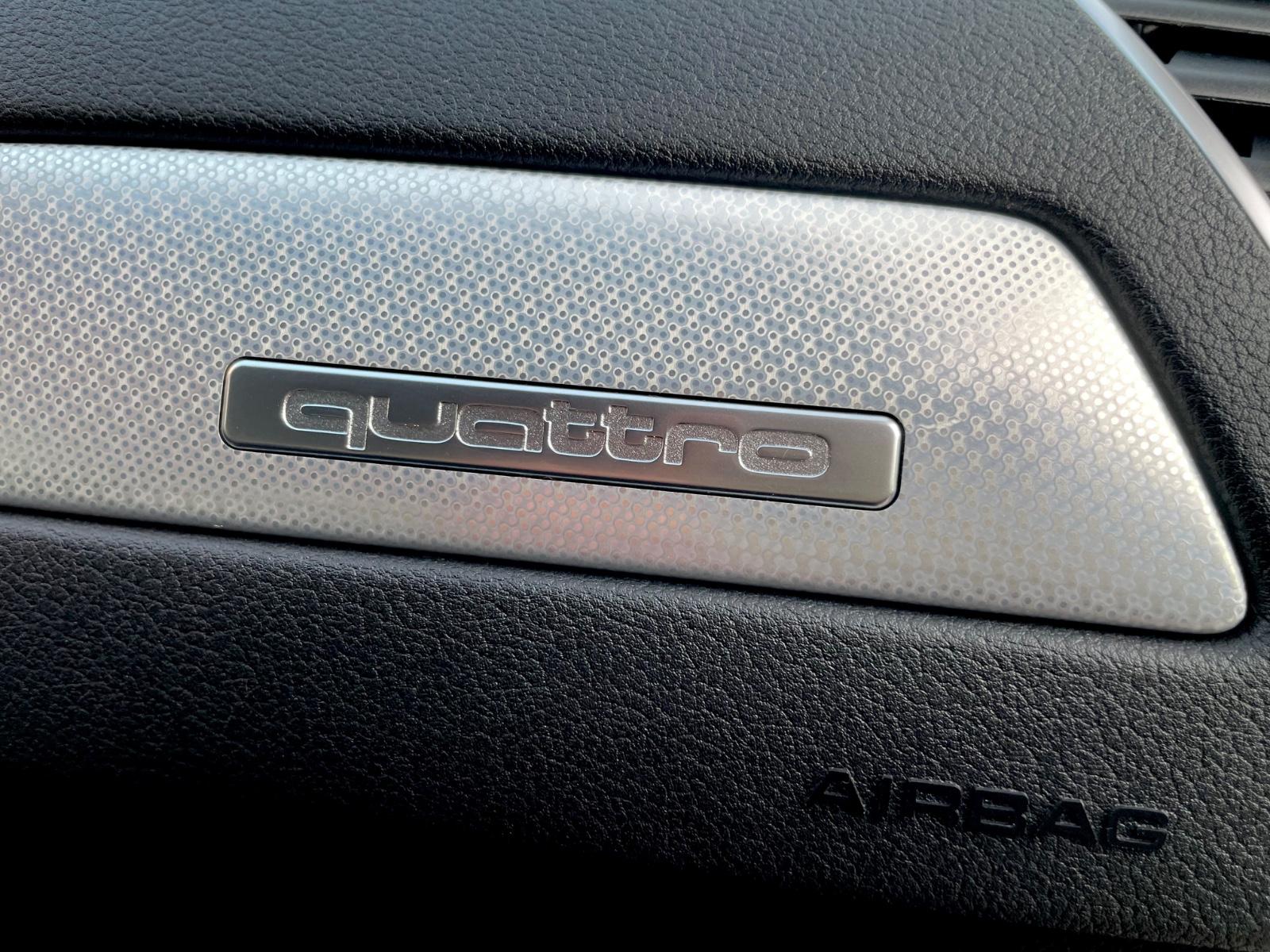 Audi A4 3.0 TDI quattro Ambition | 239 ch | BVA | Siège conducteur électrique | Sièges chauffants | Bi-xénon | Attelage amovible | 1re main