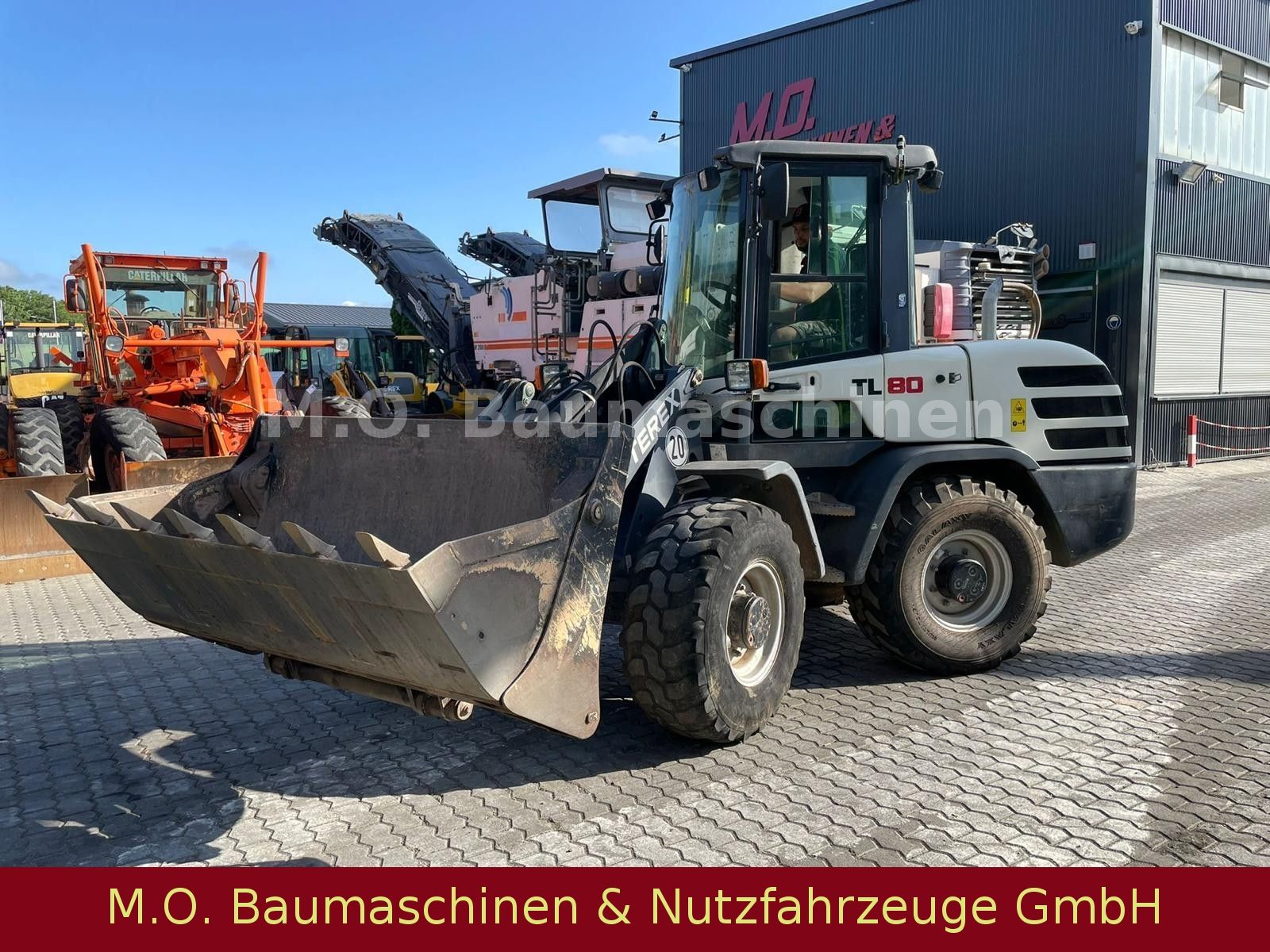 Fahrzeugabbildung Terex TL 80 / Klappschaufel/Palettengabel/SW/2100Bstd