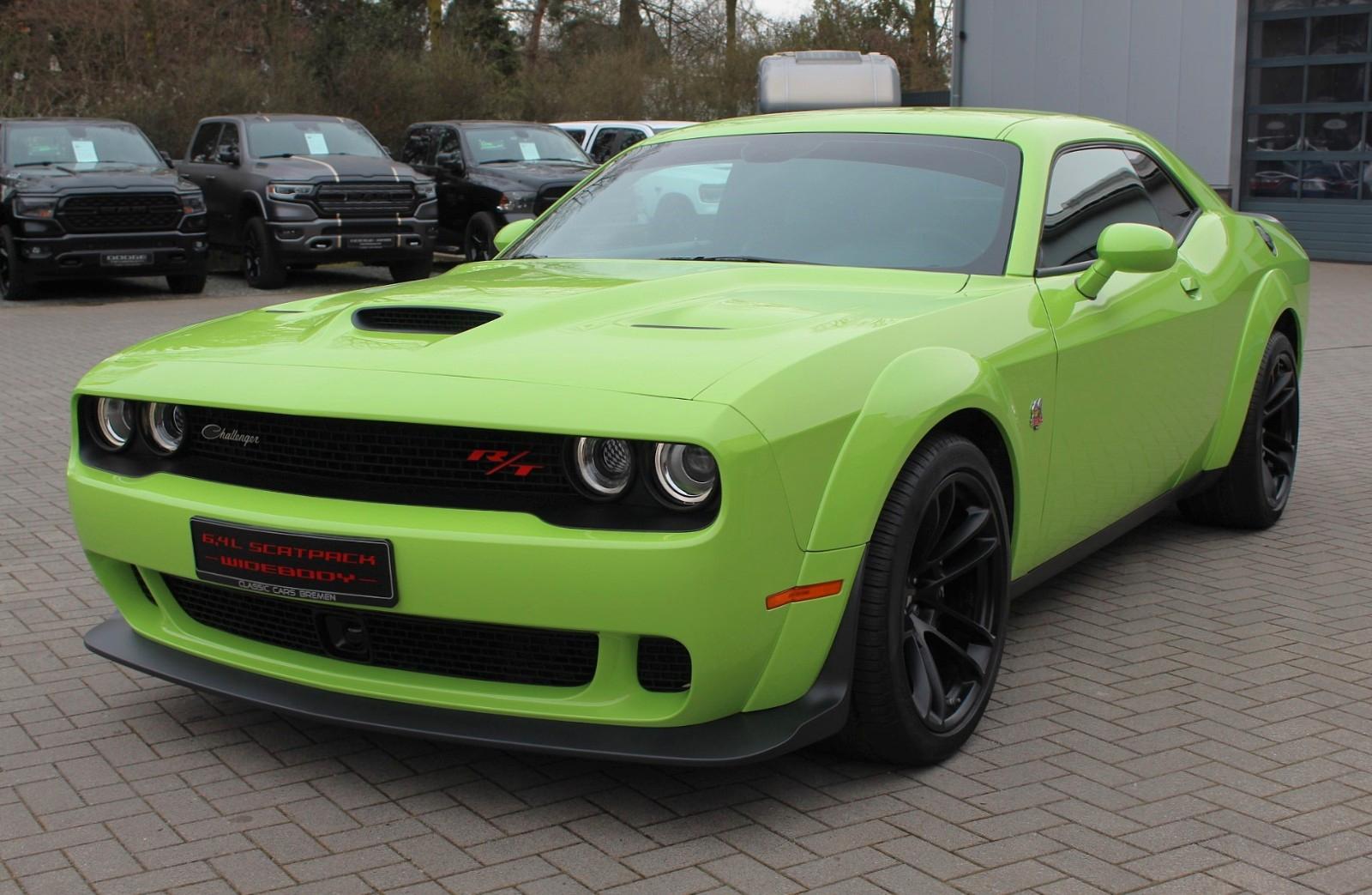 Dodge CHALLENGER 6,4L. Widebody - Last Call - Karbon