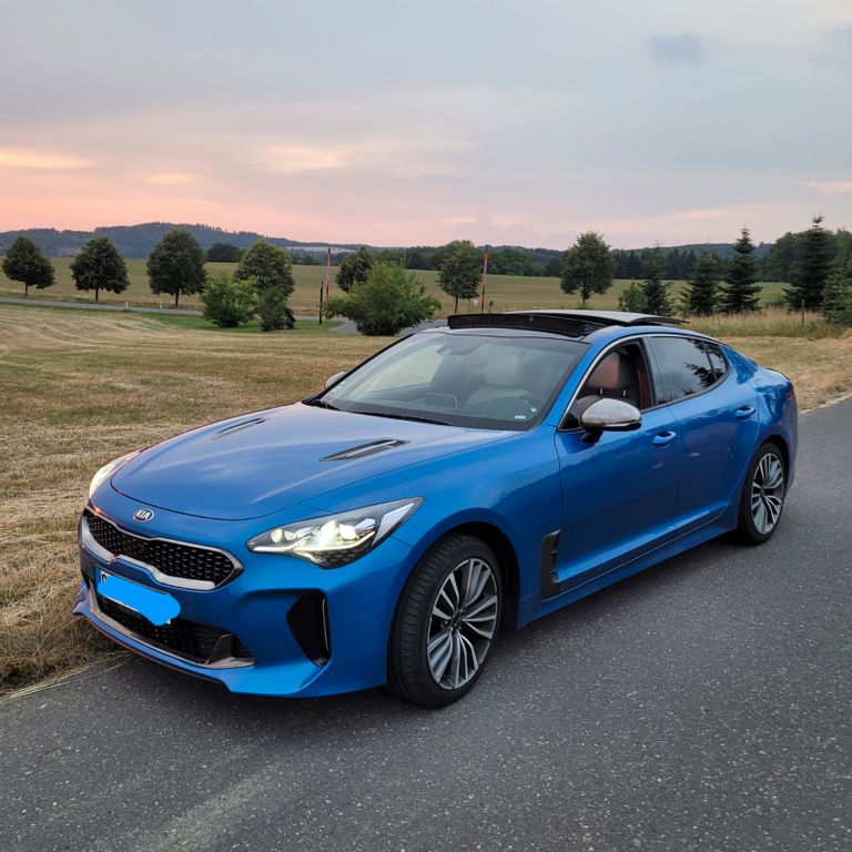 Image of Kia Stinger